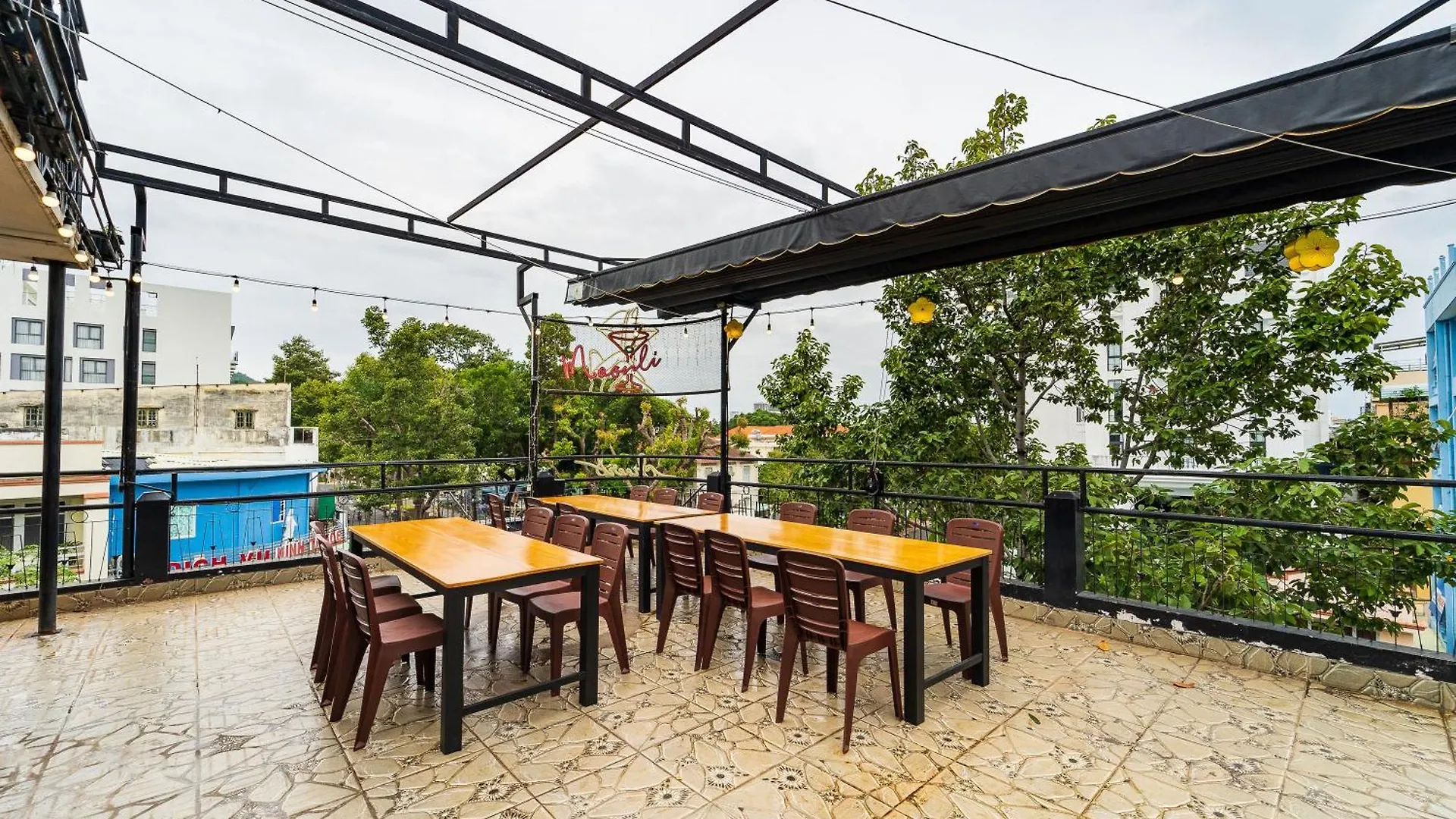 Moonlight Homestay Vung Tau - Rooftop - Near The Beach Vietnam
