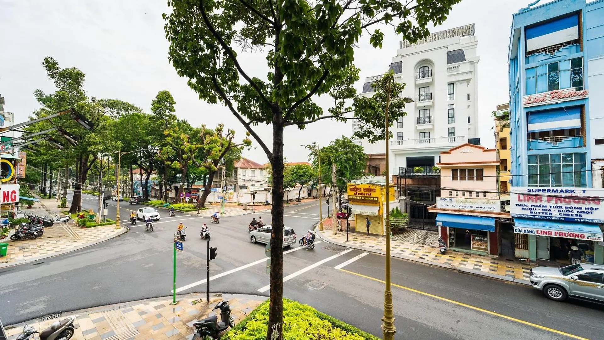 Moonlight Homestay Vung Tau - Rooftop - Near The Beach